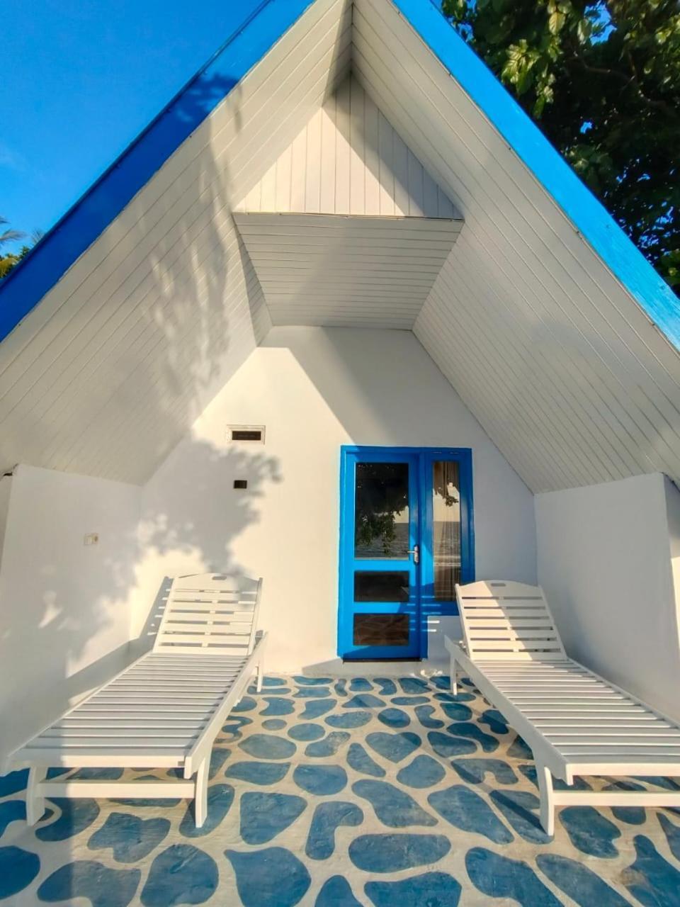 Tria Maria Cottage Ngurbloat Eksteriør billede