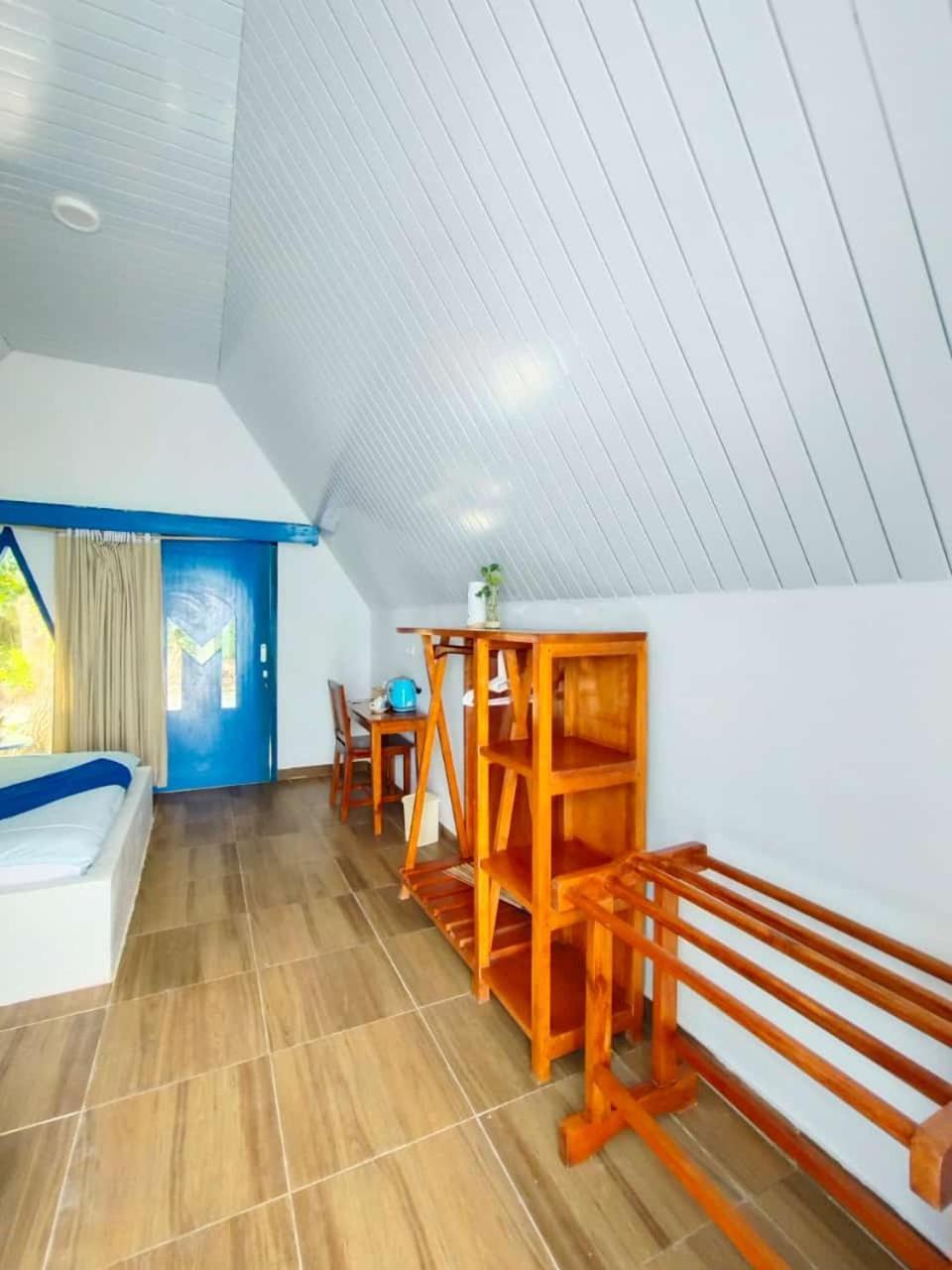 Tria Maria Cottage Ngurbloat Eksteriør billede